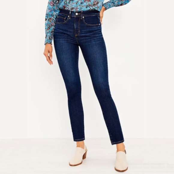 SOLD - LOFT Curvy Skinny Crop Jeans, Size 8 - Picture 1 of 10